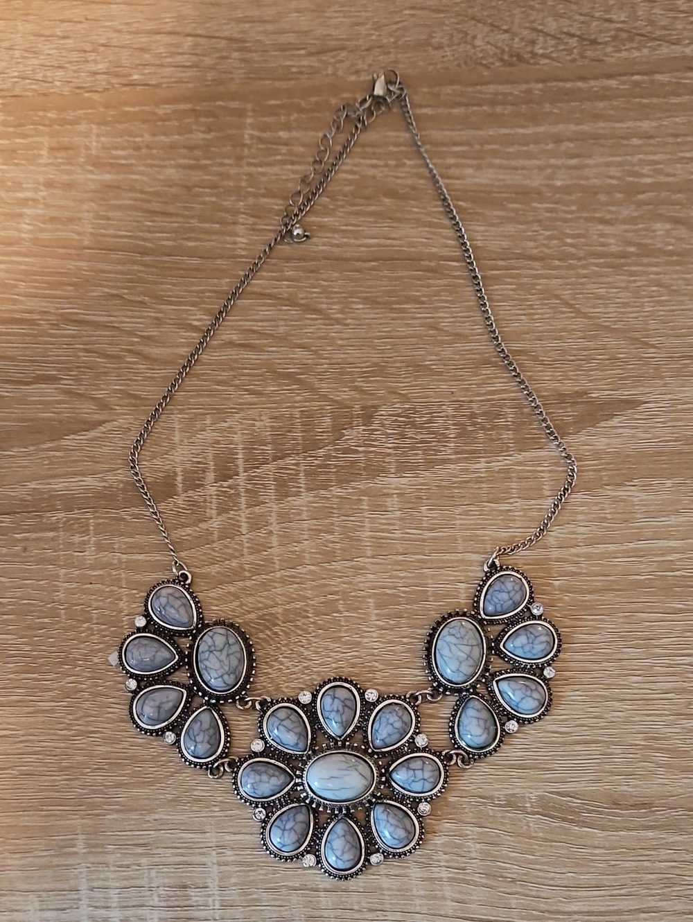 Silver-Tone White Stone Statement Necklace - Unbranded